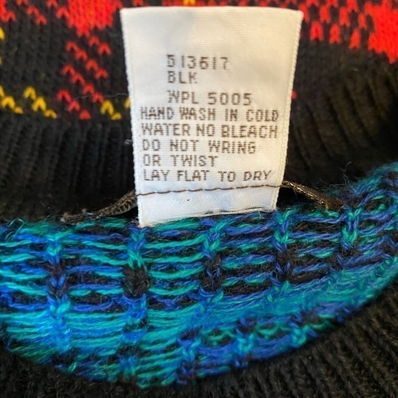 VINTAGE TOFFS size medium cotton blend colorful striped sweater round ne… - Picture 5 of 8